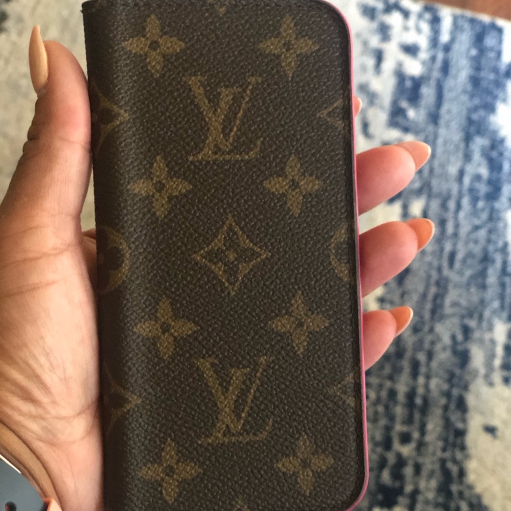 **SOLD ON TRADESY**LOUIS Vuitton IPhone X Case - Picture 1 of 8